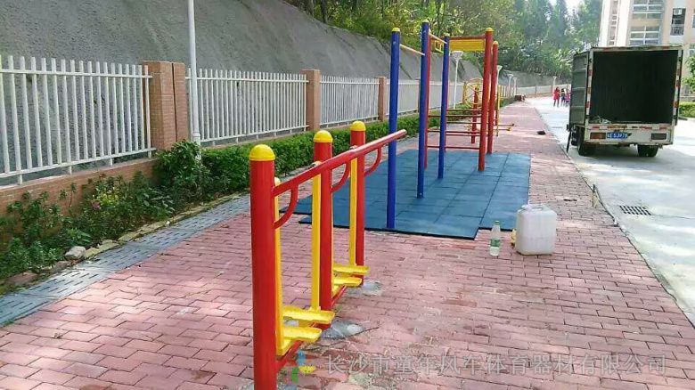 抚州金溪县公园健身器材 小区户外健身路径批发 童年风车体育用品公司(图4)